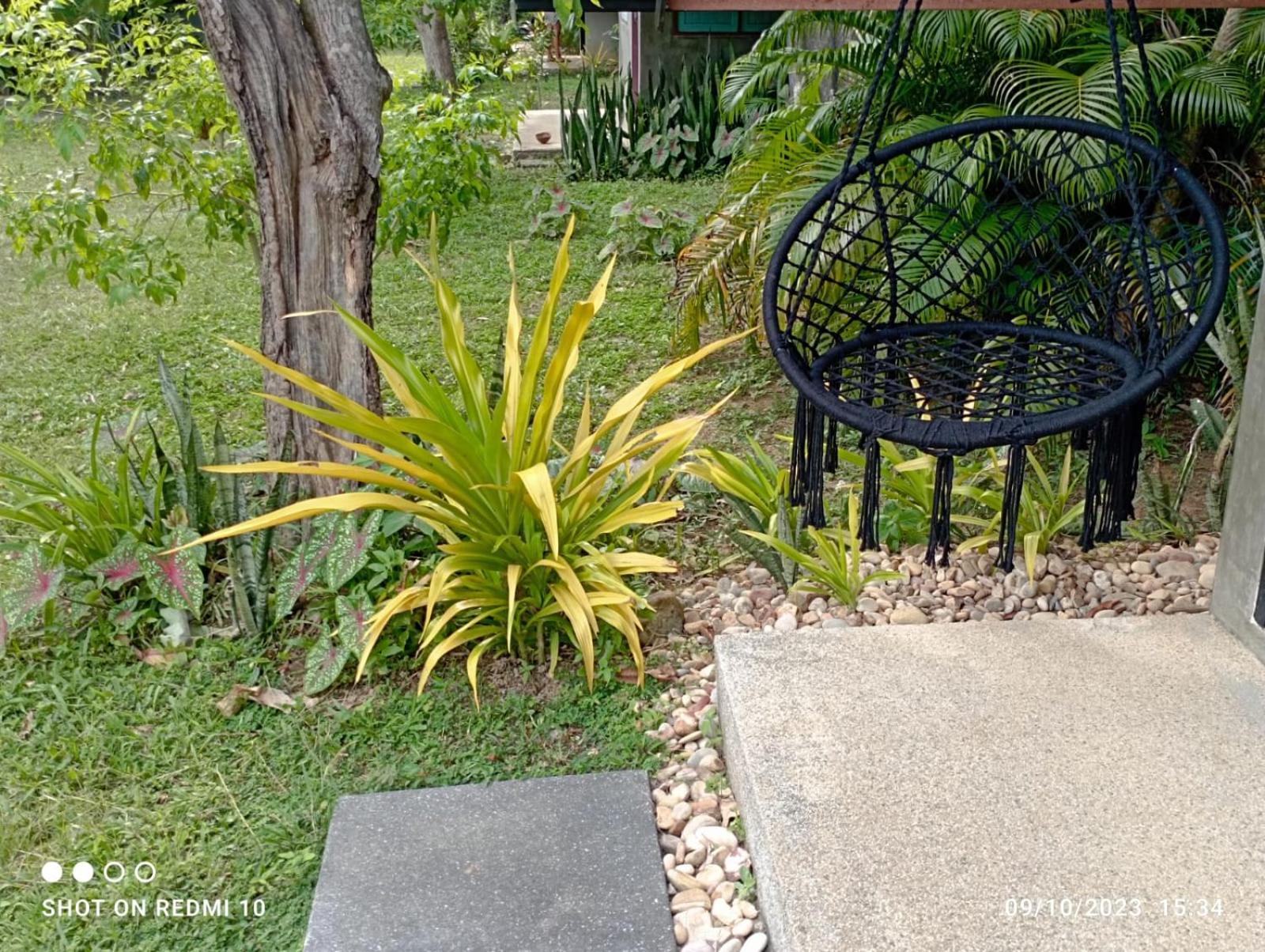Cashewnut Tree Resort Koh Lanta Exterior photo