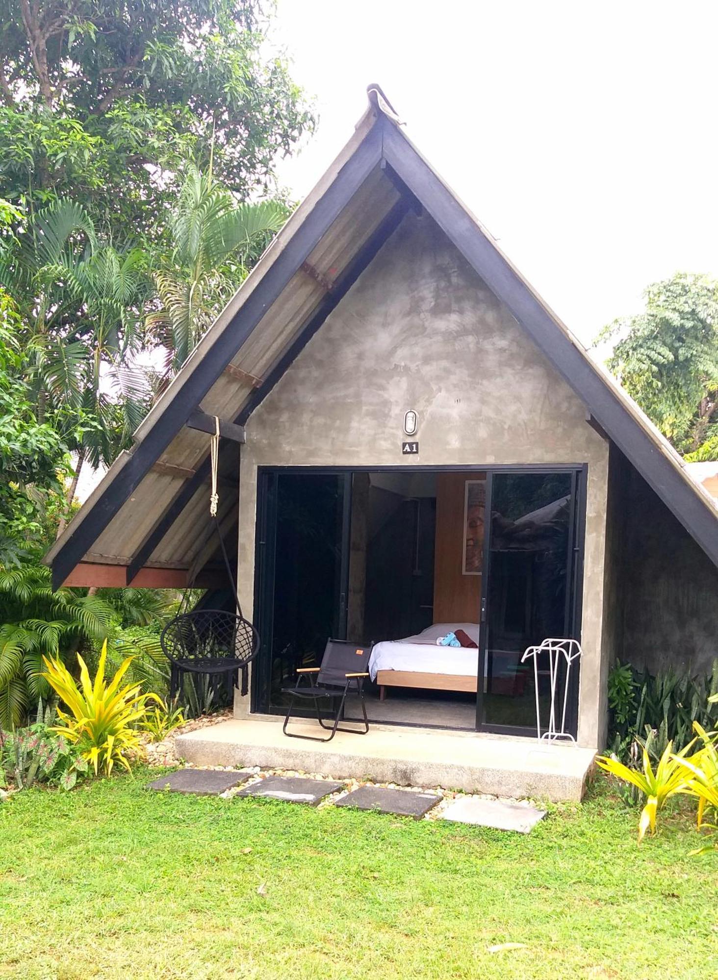 Cashewnut Tree Resort Koh Lanta Exterior photo